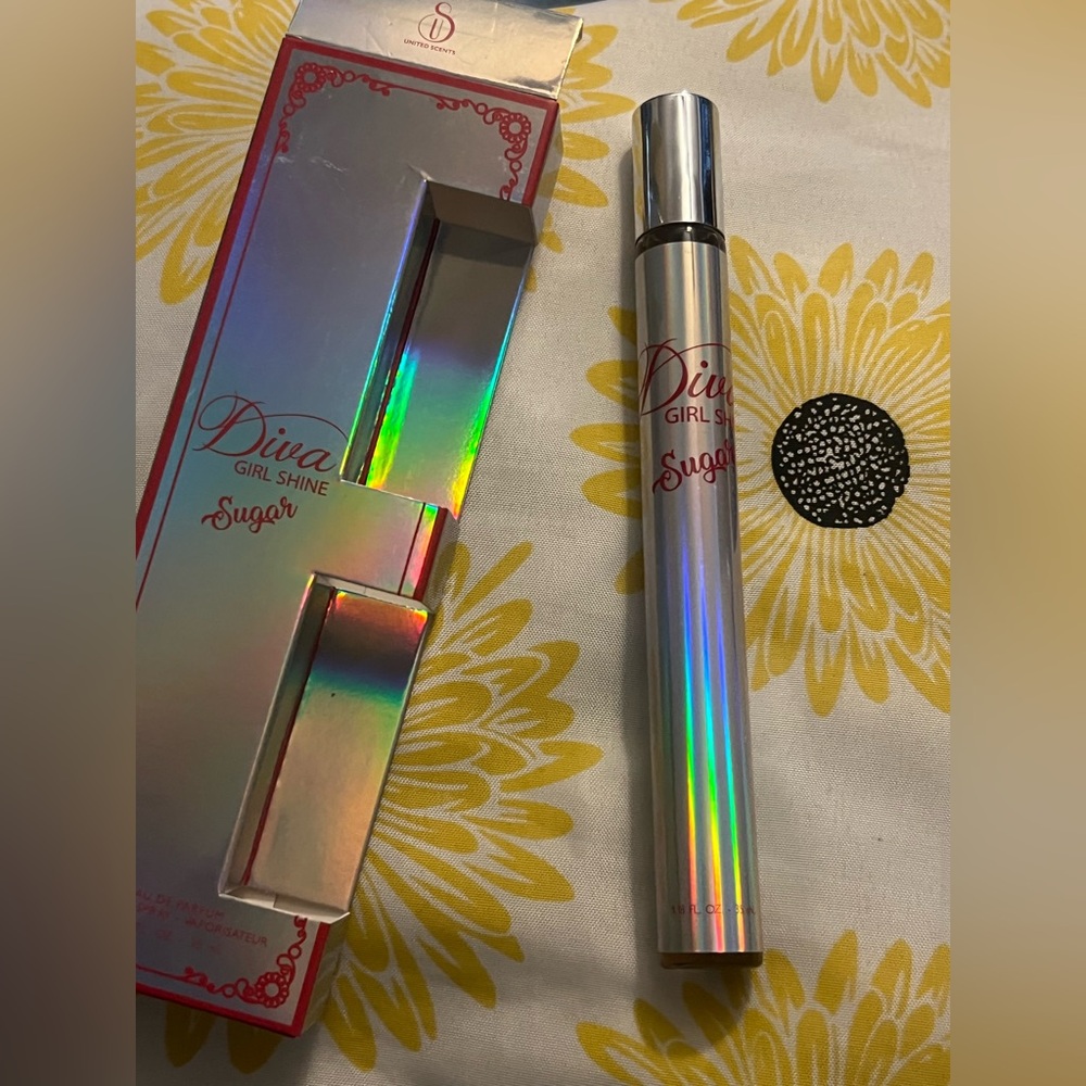 Diva Girl Shine Sugar Perfume - Silver
